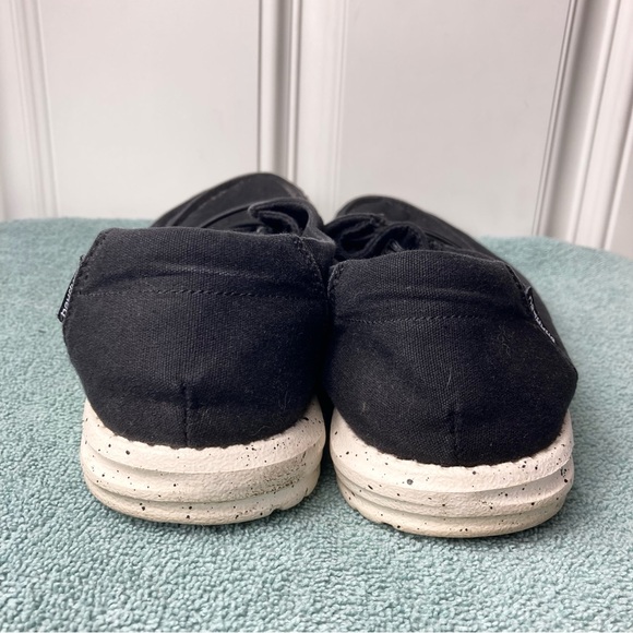 Hey Dude Black Slip On Casual Comfortable Shoes - Picture 3 of 7